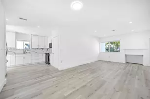 876 NE 81st St, Miami, FL 33138 - Photo 15