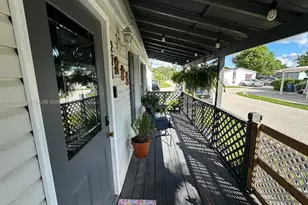 19800 SW 180th Ave, Miami, FL 33187 - Photo 3