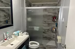 19800 SW 180th Ave, Miami, FL 33187 - Photo 23