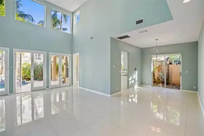 3728 NE 208th Ter, Aventura, FL 33180 - Photo 11