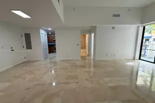 8390 SW 72nd Ave, Miami, FL 33143 - Photo 21