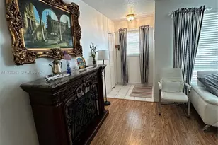 2420 Park Ln, Hollywood, FL 33021 - Photo 7