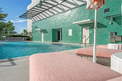 11 NE 6th Street #1607, Miami, FL 33132 - Photo 43