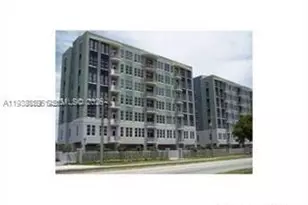 1789 NE Miami Gardens Dr, Miami, FL 33179 - Photo 1