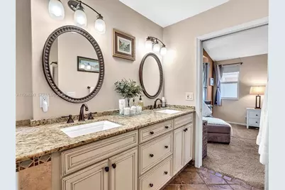 6841 NW 27th St, Margate, FL 33063 - Photo 25