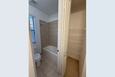 3299 W 96th Pl #n/a, Hialeah, FL 33018 - Photo 7