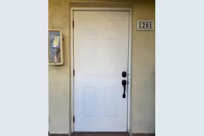 10101 W Okeechobee Rd #1201, Hialeah Gardens, FL 33016 - Photo 3