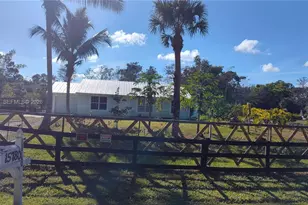 15780 N 62nd Pl N, Loxahatchee, FL 33470 - Photo 7