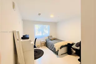 10950 NW 82nd St, Doral, FL 33178 - Photo 19