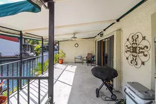 7006 N Loch Isle Dr N, Miami Lakes, FL 33014 - Photo 35