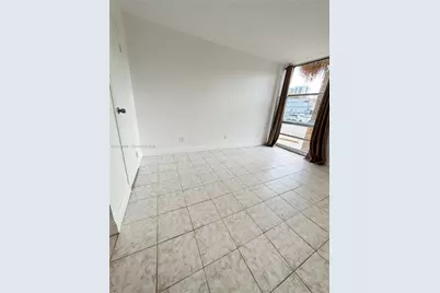 200 172nd St #104, Sunny Isles Beach, FL 33160 - Photo 7