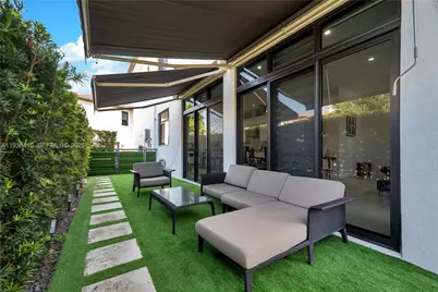 8279 NW 43rd St, Doral, FL 33166 - Photo 29