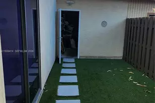 9660 W Elm Ln, Miramar, FL 33025 - Photo 31