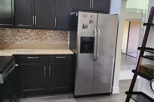 9660 W Elm Ln, Miramar, FL 33025 - Photo 11