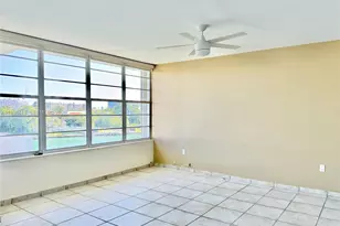 9101 E Bay Harbor Dr, Bay Harbor Islands, FL 33154 - Photo 17