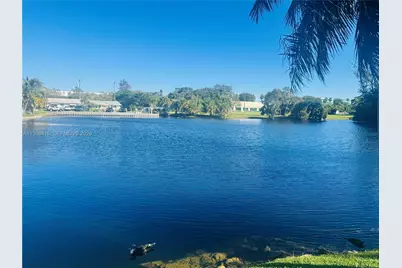 1869 NW 45th Ct, Tamarac, FL 33309 - Photo 21