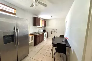 465 NE 157th Ter, Miami, FL 33162 - Photo 3