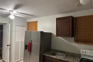 465 NE 157th Ter, Miami, FL 33162 - Photo 5