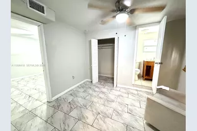 465 NE 157th Ter #2, Miami, FL 33162 - Photo 5