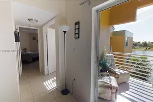 9735 Fontainebleau Blvd, Miami, FL 33172 - Photo 7