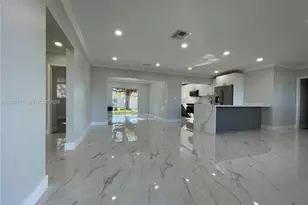 740 NE 181st St, Miami, FL 33162 - Photo 3