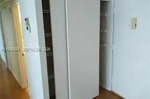 701 Three Islands Boulevard, Hallandale Beach, FL 33009 - Photo 15