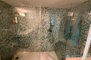 100 Bayview Dr, Sunny Isles Beach, FL 33160 - Photo 29