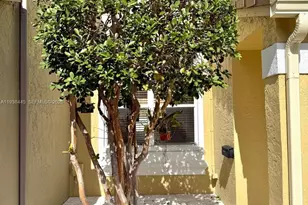 1355 NW 154th Ln, Pembroke Pines, FL 33028 - Photo 51