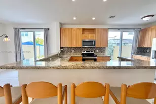 1355 NW 154th Ln, Pembroke Pines, FL 33028 - Photo 11