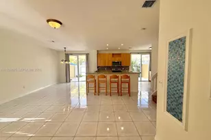 1355 NW 154th Ln, Pembroke Pines, FL 33028 - Photo 3