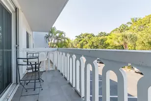 100 Edgewater Dr, Coral Gables, FL 33133 - Photo 11