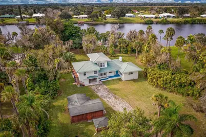 671 Live Oak Ln, Labelle, FL 33935 - Photo 7