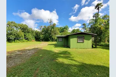 671 Live Oak Ln, Labelle, FL 33935 - Photo 61