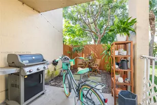 15761 SW 137th Ave, Miami, FL 33177 - Photo 15