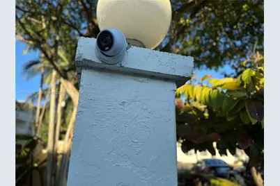 1860 Venice Park Dr #105, North Miami, FL 33181 - Photo 23