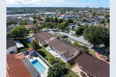 521 SW 99th Ave, Miami, FL 33174 - Photo 45