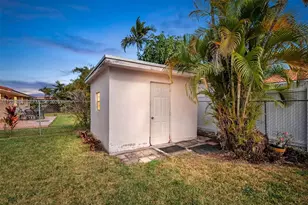 521 SW 99th Ave, Miami, FL 33174 - Photo 55