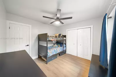 1701 NW 84th Dr, Coral Springs, FL 33071 - Photo 27