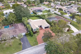 1701 NW 84th Dr, Coral Springs, FL 33071 - Photo 31