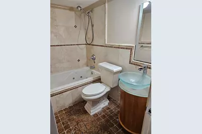 5320 NE 6th Ave #D22, Oakland Park, FL 33334 - Photo 15