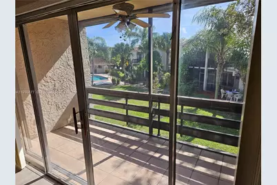 5320 NE 6th Ave #D22, Oakland Park, FL 33334 - Photo 9