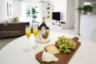 201 Jefferson Ave #2E, Miami Beach, FL 33139 - Photo 1