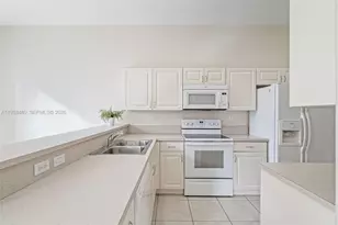 1924 SE 17th Ct, Homestead, FL 33035 - Photo 9