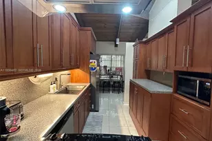 3415 Freedom Dr, Hollywood, FL 33021 - Photo 17