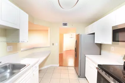 520 SE 5th Ave #2411, Fort Lauderdale, FL 33301 - Photo 31
