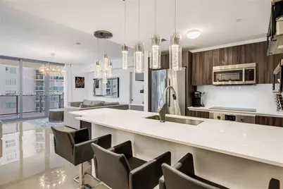 488 NE 18th St #1511, Miami, FL 33132 - Photo 5