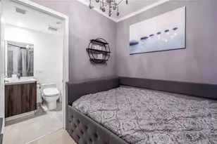 488 NE 18th St, Miami, FL 33132 - Photo 17