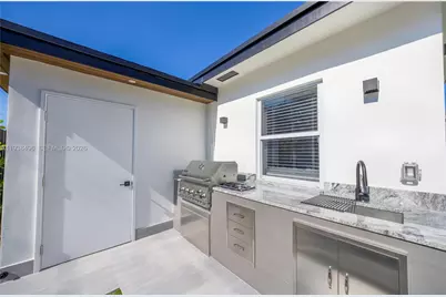 166 NW 41st St, Miami, FL 33127 - Photo 43