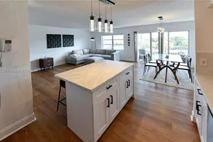 200 Diplomat Pkwy, Hallandale Beach, FL 33009 - Photo 13