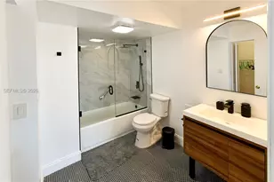 200 Diplomat Pkwy, Hallandale Beach, FL 33009 - Photo 19